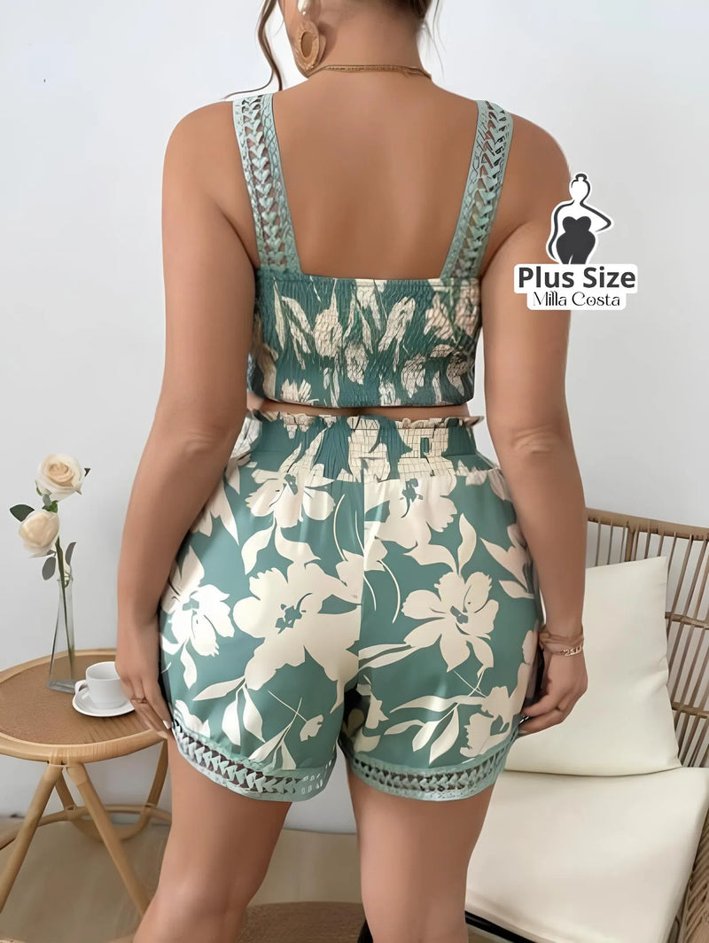 Conjunto Cropped e Shorts Estampado com Detalhes de Renda Plus Size - Tabela de Medidas na Descrição