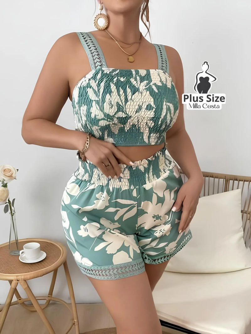 Conjunto Cropped e Shorts Estampado com Detalhes de Renda Plus Size - Tabela de Medidas na Descrição