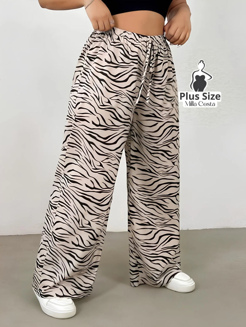 Calça Pantalona Estampada com Cintura de Amarração Plus Size - Tabela de Medidas na Descrição