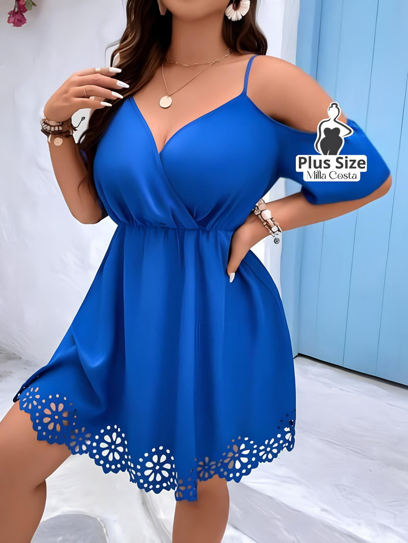 Vestido Charmoso Com Alças E Barra Vazada Plus Size - Tabela de Medidas na Descrição