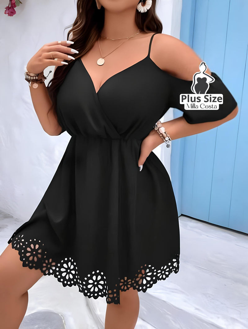 Vestido Charmoso Com Alças E Barra Vazada Plus Size - Tabela de Medidas na Descrição